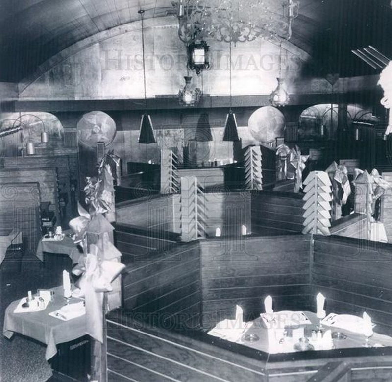 The Vineyards - Historical Photo Of Interior (newer photo)